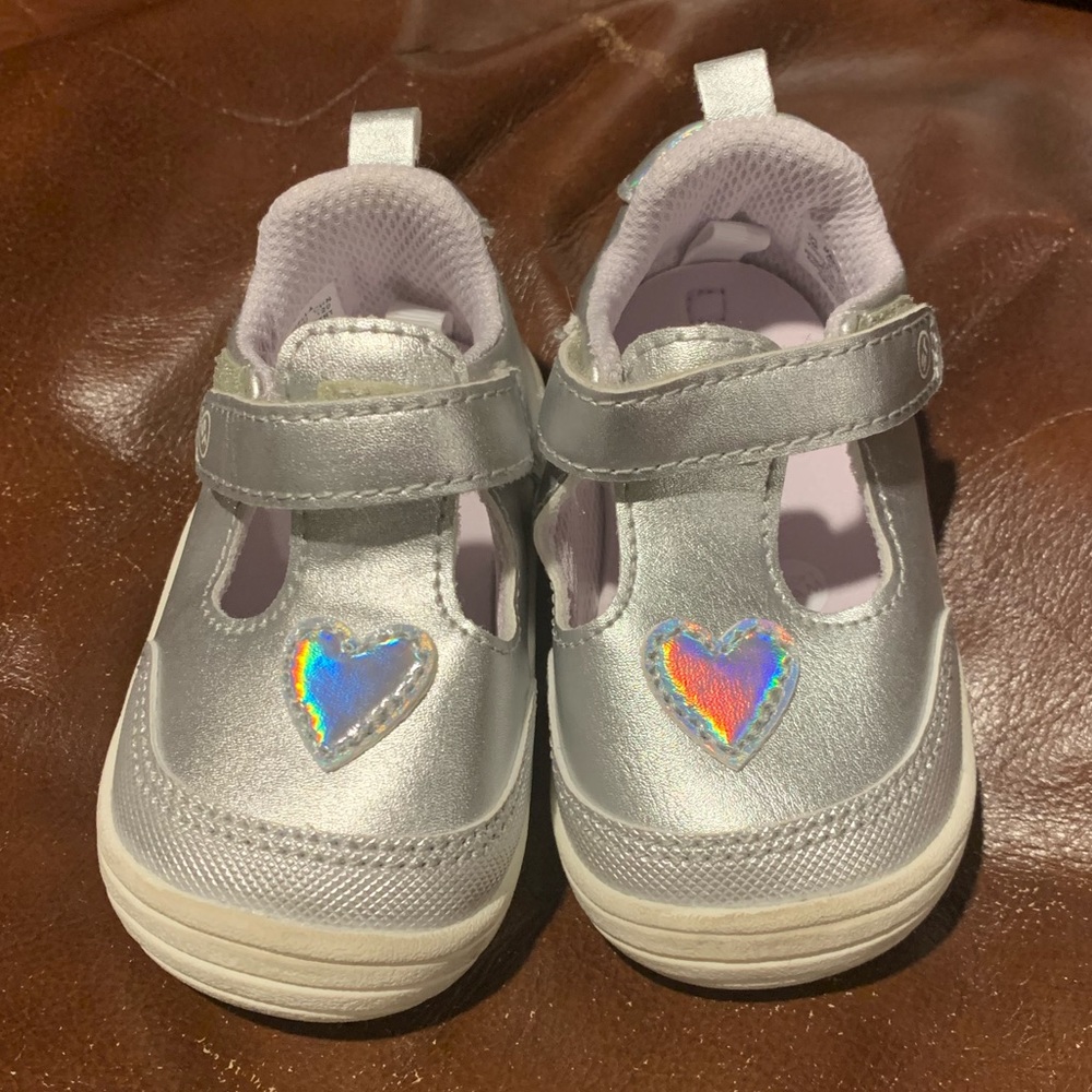 Toddler girls Stride Rite 360 silver Mary Jane dressy sneakers